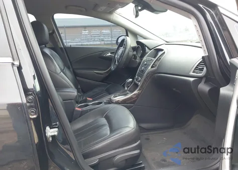 2015 Buick Verano Leather Group из США, поврежденный, VIN 1G4PS5SK8F4205180